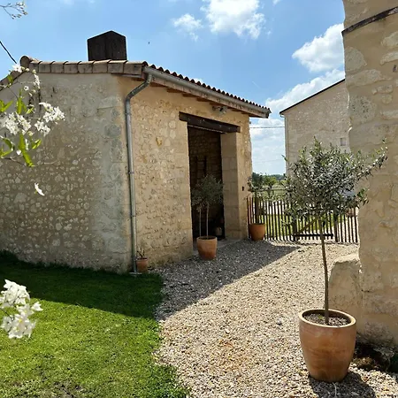 Chateau La Fon Du Berger Tatil Evi Saint-Sauveur (Gironde)