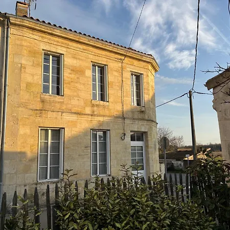 Tatil Evi Chateau La Fon Du Berger